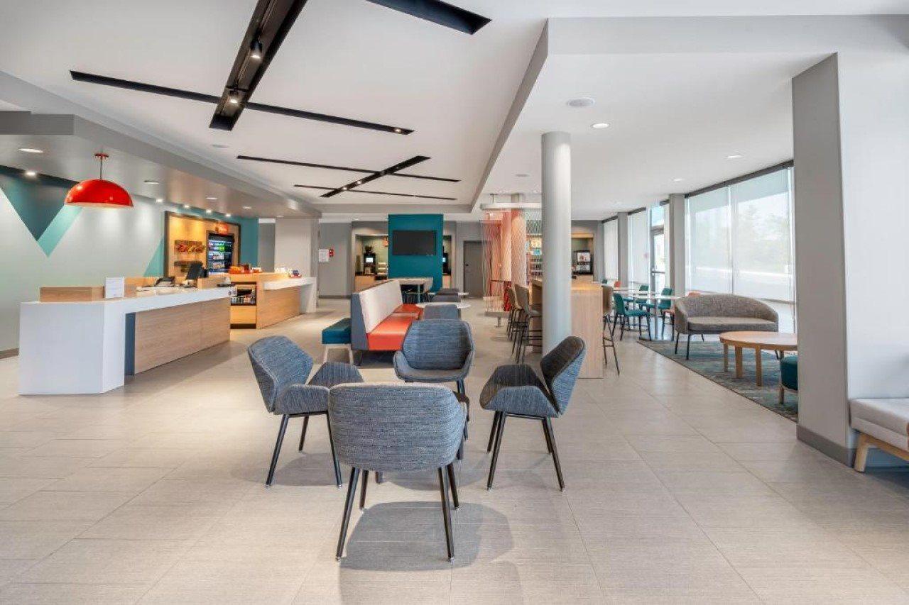 Avid Hotels Milwaukee West - Waukesha By Ihg Pewaukee المظهر الخارجي الصورة